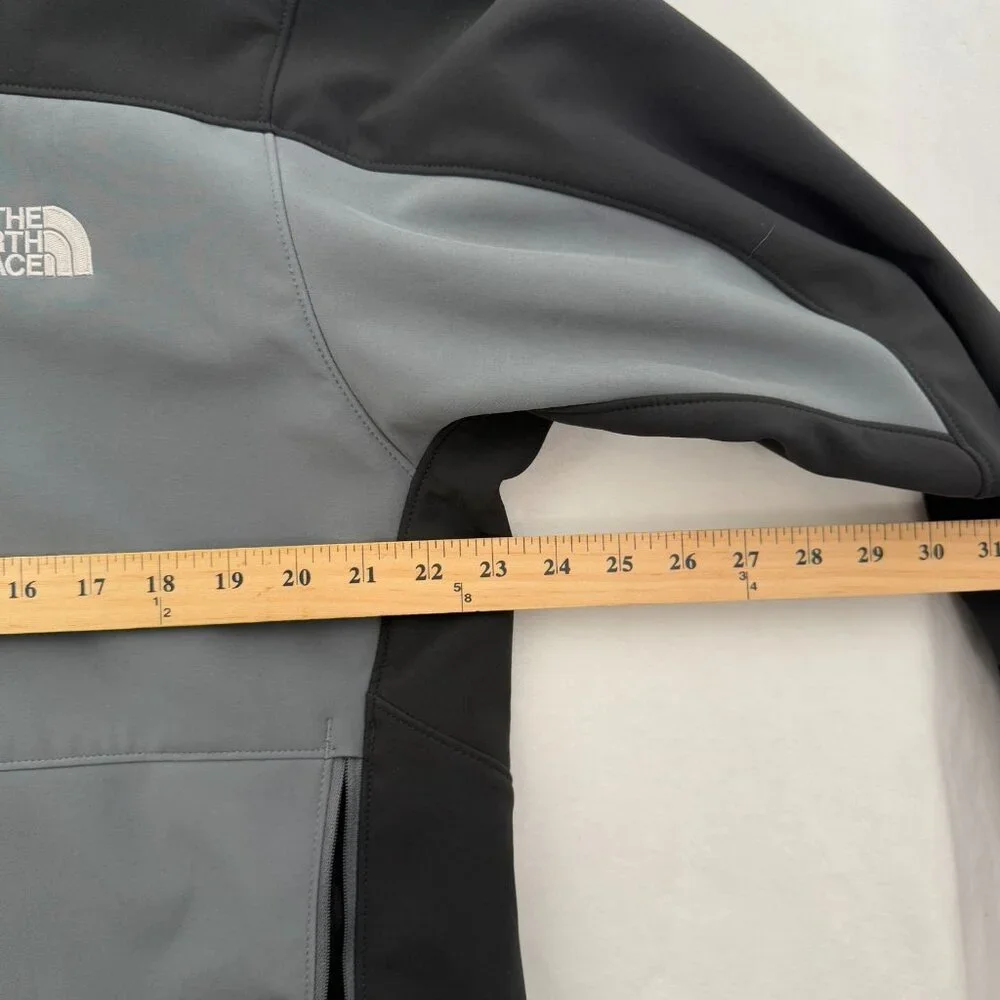 The North Face excellent condition no